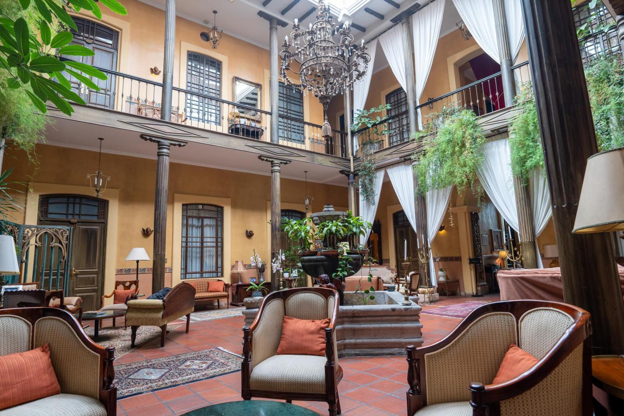 Mansion Alcazar Hotel Cuenca Exterior photo